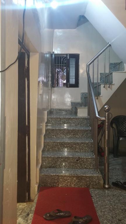 Kanha Paying Guest House Varanasi Exterior foto